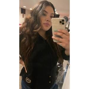 Meet your Posher, Lizzy